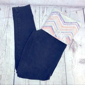 PINK Victoria’s Secret Bling Chevron Yoga Leggings